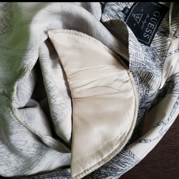 Cream and Silver Guess Cardigan - Picture 4 of 5